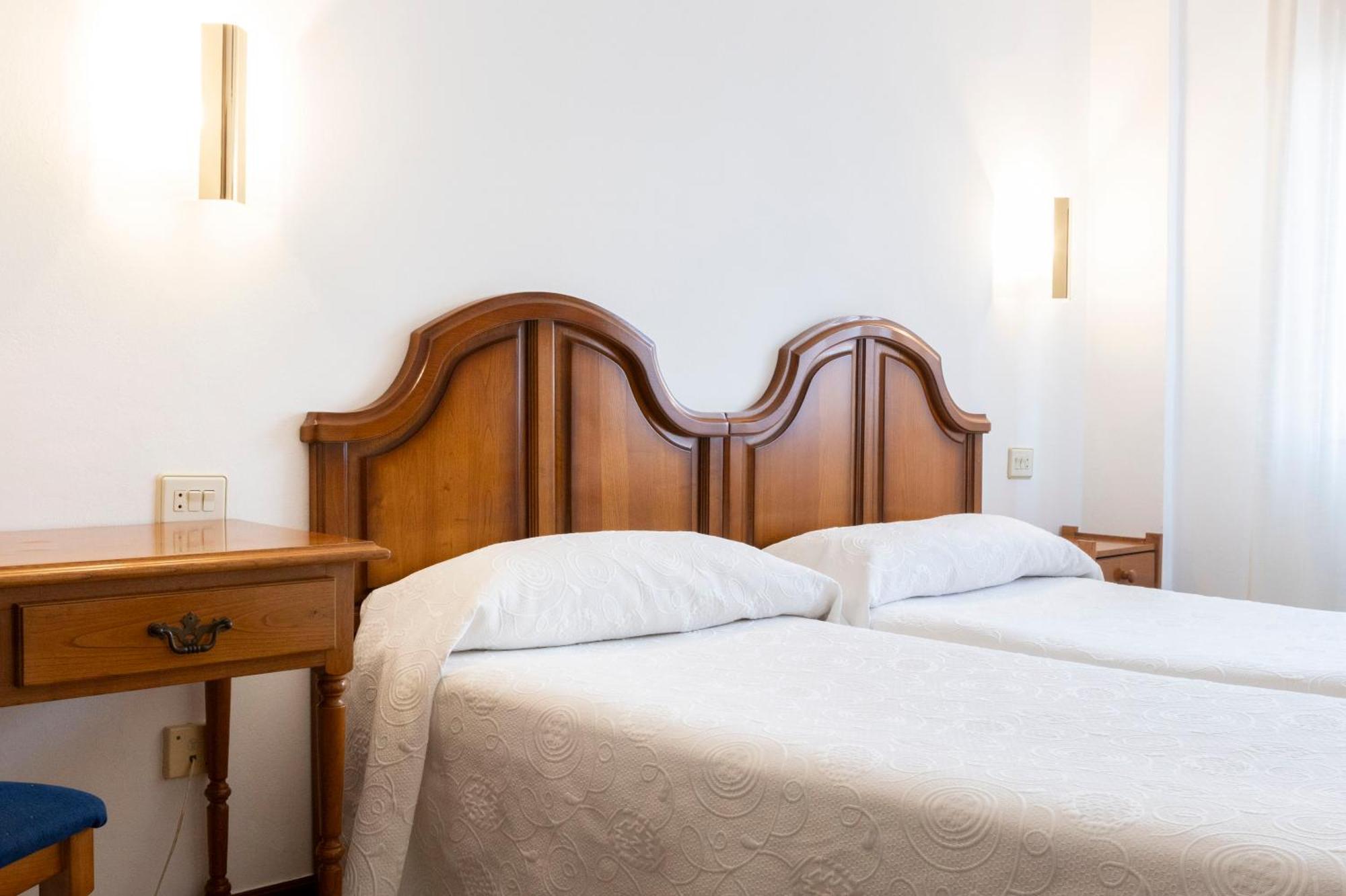 Hotel Cabeza Noreña Εξωτερικό φωτογραφία