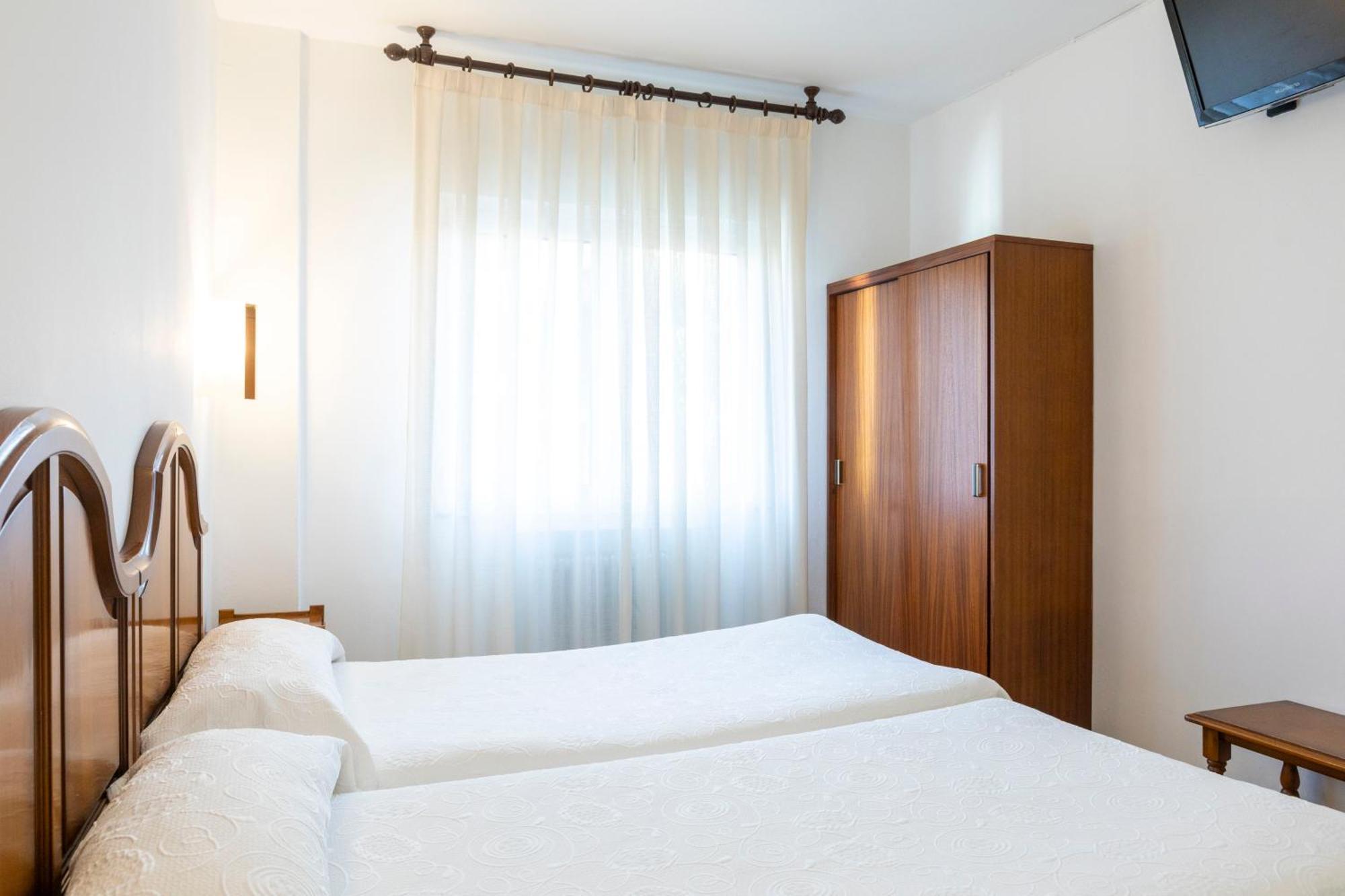 Hotel Cabeza Noreña Εξωτερικό φωτογραφία