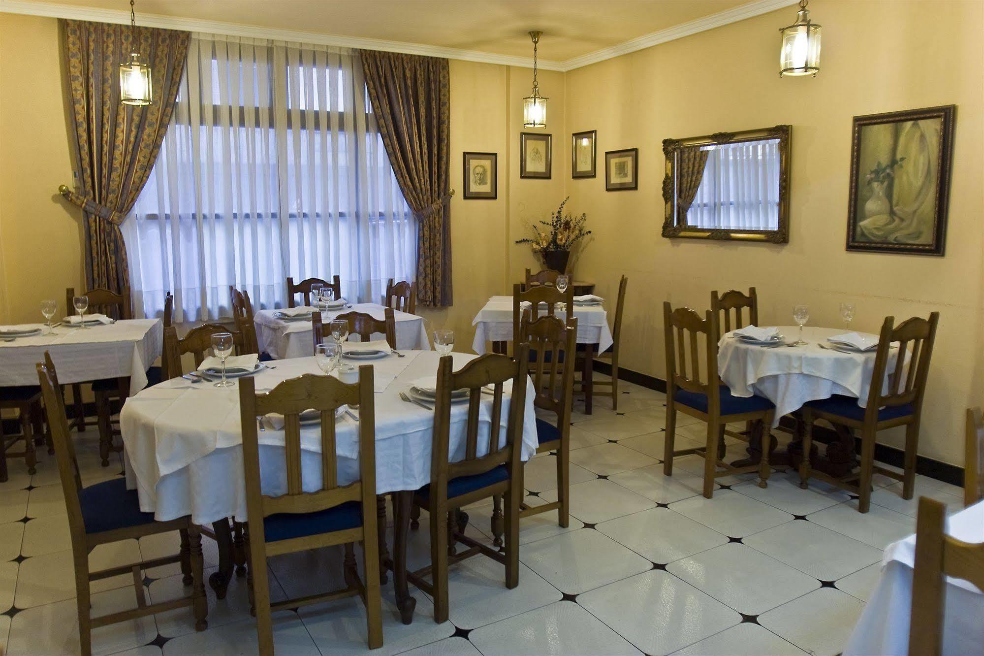 Hotel Cabeza Noreña Εξωτερικό φωτογραφία